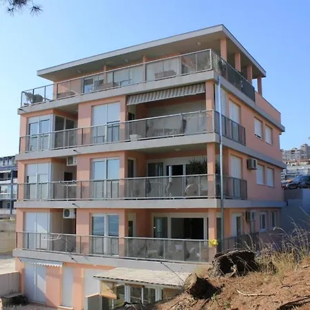 With A Parking Space - 7590 Split